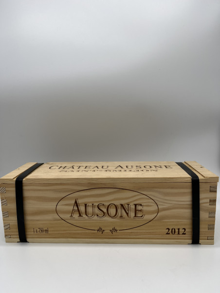 Château Ausone 2012, Caisse en bois